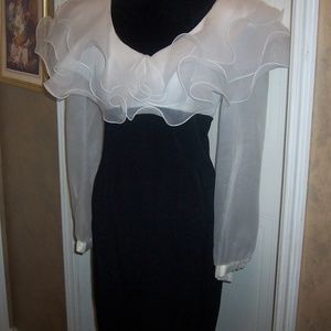Vintage Positivly Ellyn  Black & White  dress